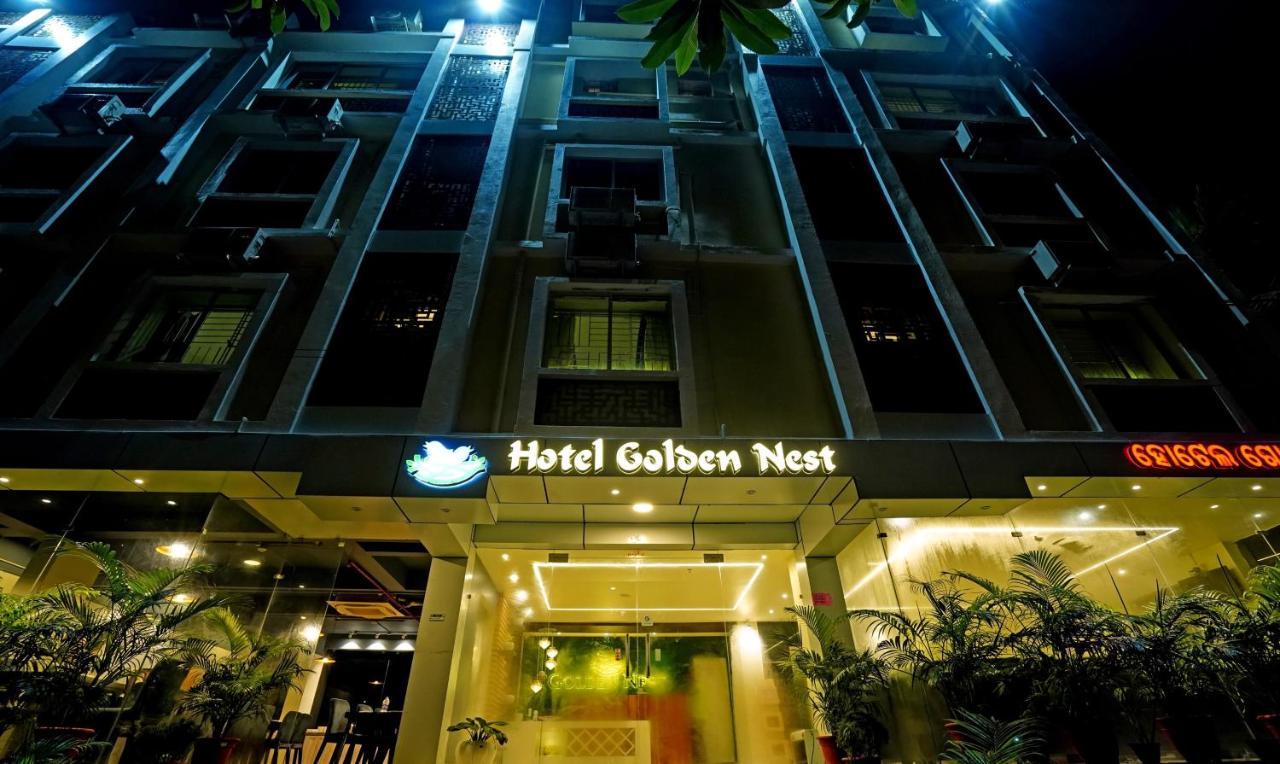Treebo Golden Nest Ξενοδοχείο Μπουμπάνεσβαρ Εξωτερικό φωτογραφία